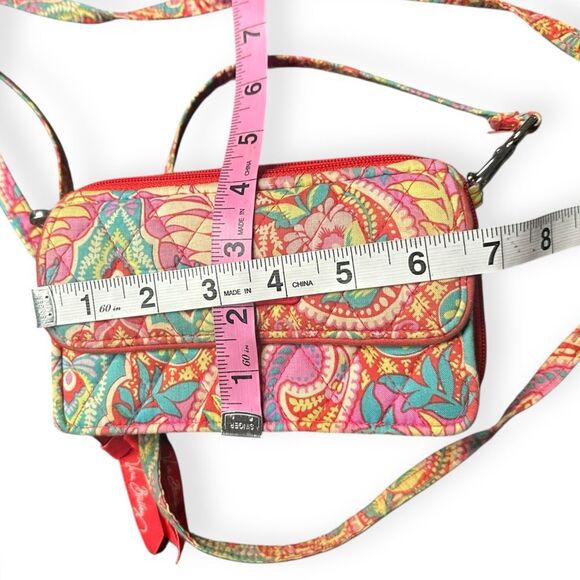 VERA BRADLEY Women’s Multicolor Pretty in Paisley All-in-One Crossbody Wallet - Picture 11 of 11